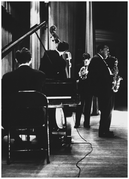 Chet Baker with Jimmy Rowles, Carson Smith and Charlie Parker Los Angeles 1953 Photo William Claxton
